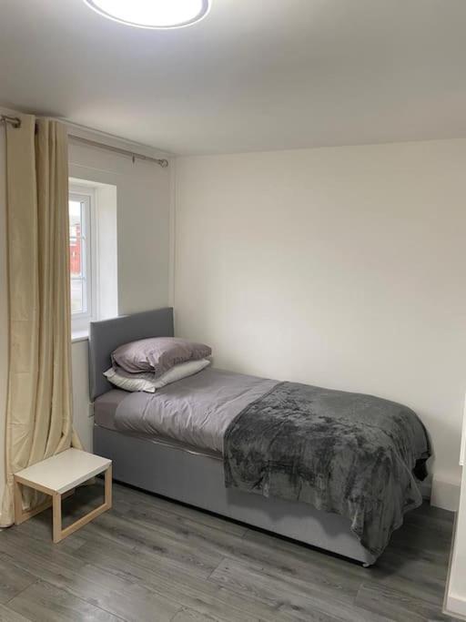 2 Bed House Sleeps 4-5 Βίλα Λίβερπουλ Εξωτερικό φωτογραφία